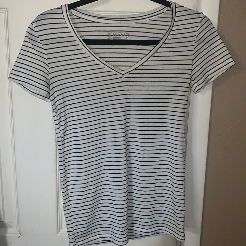 White and Black Striped V-Neck Short Sleeve
